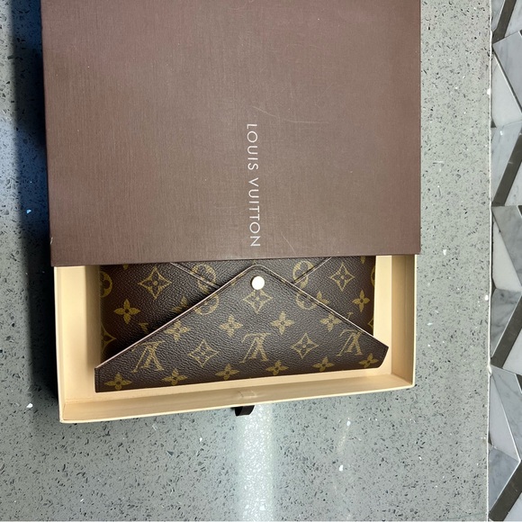 SOLD Louis Vuitton Large Kirigami - Picture 8 of 14